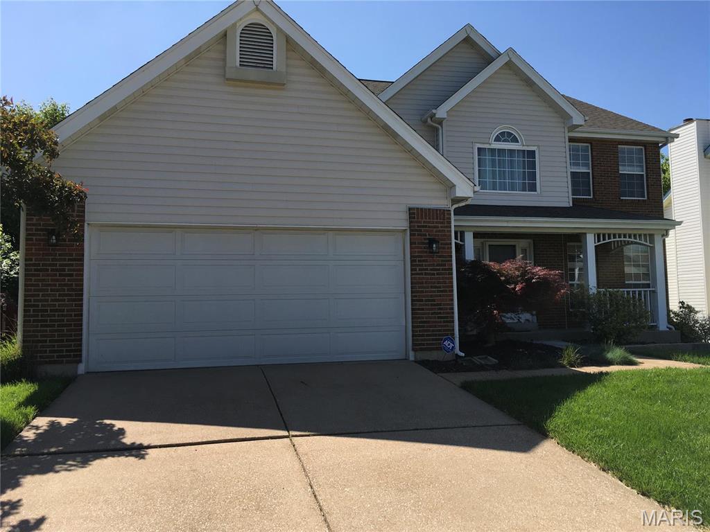 1111 Oak Borough Drive Ballwin, MO 63021 - Photo 3 of 49