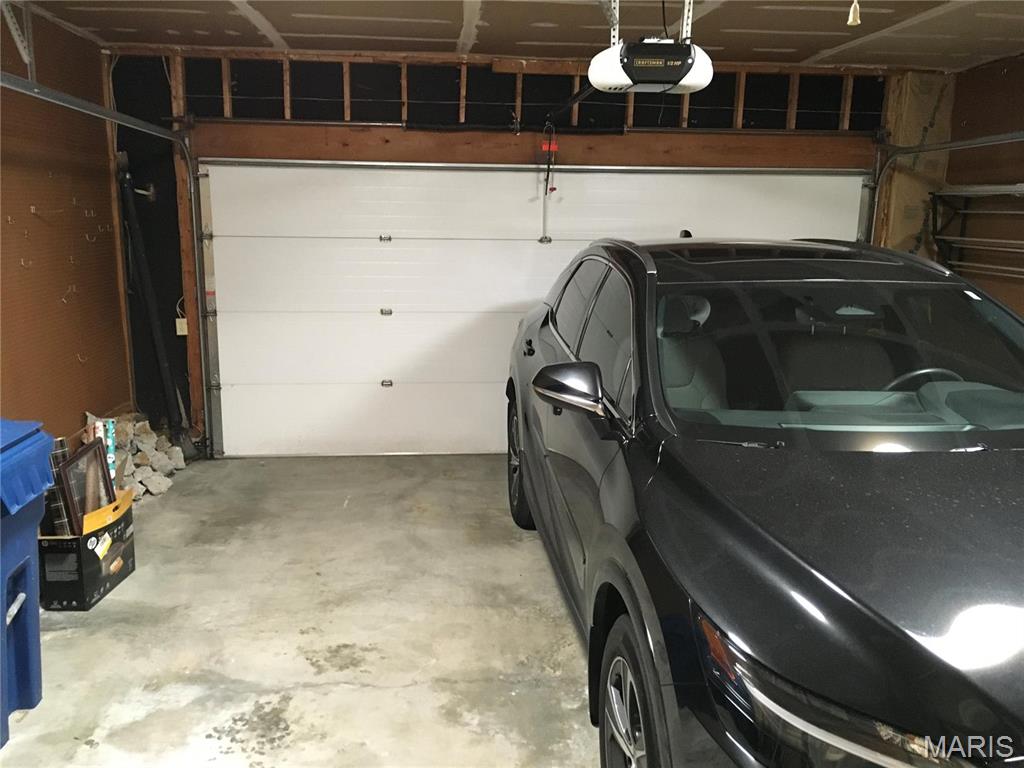 1111 Oak Borough Drive Ballwin, MO 63021 - Photo 39 of 49