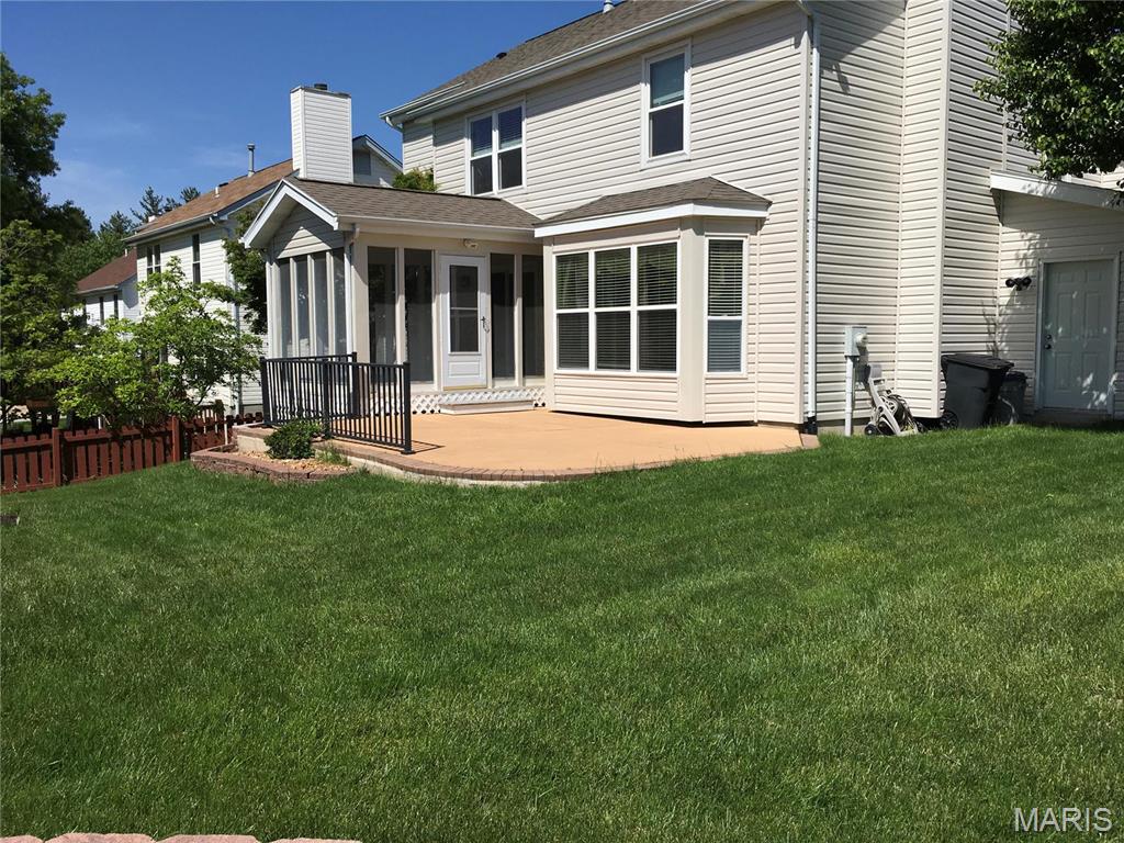 1111 Oak Borough Drive Ballwin, MO 63021 - Photo 44 of 49