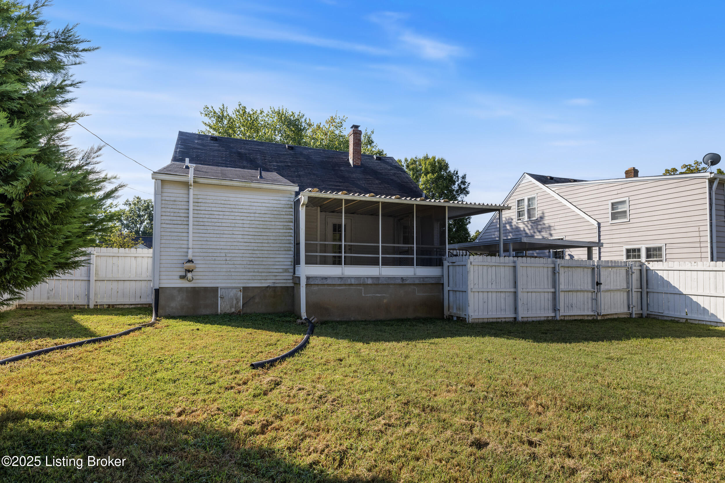 4019 Gloucester Road Louisville, KY 40207 - Photo 29 of 31 3U8A2364
