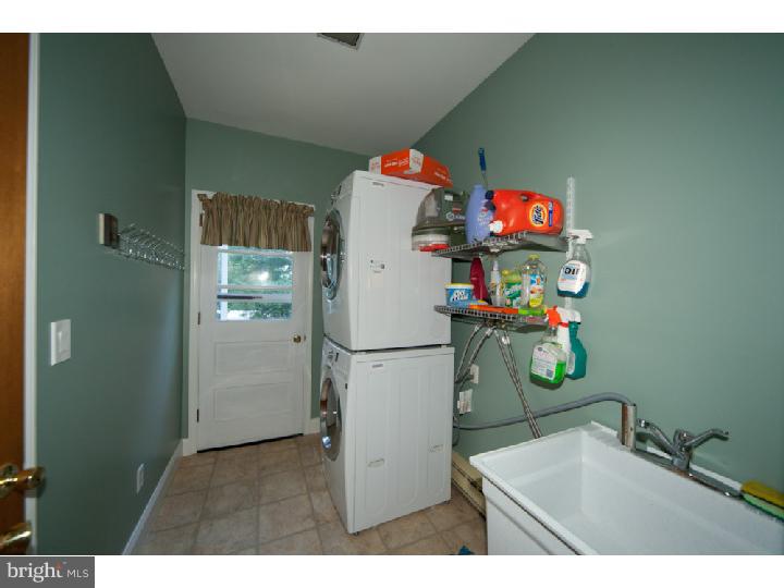 650 Clemens Road Telford, PA 18969 - Photo 15 of 25 Laundry Room