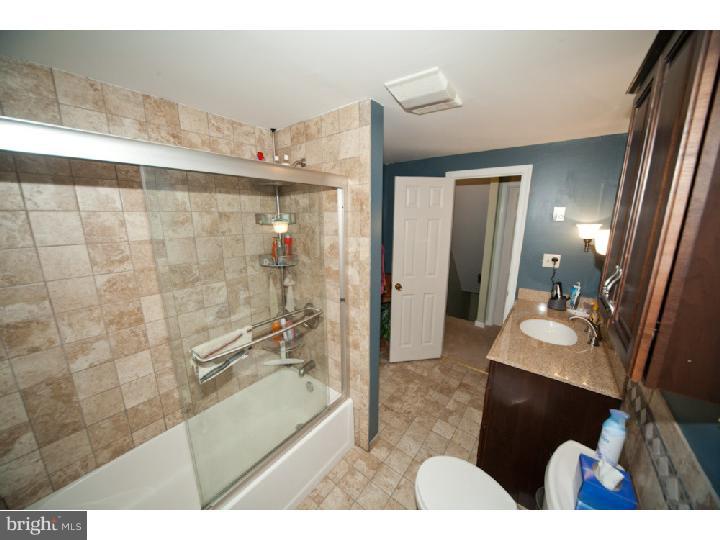 650 Clemens Road Telford, PA 18969 - Photo 18 of 25 Bathroom