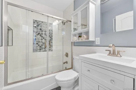 $925,000 | 2864 Old Yorktown Road, Yorktown Heights, NY 10598