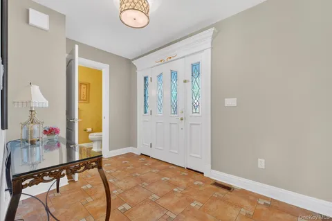 $925,000 | 2864 Old Yorktown Road, Yorktown Heights, NY 10598