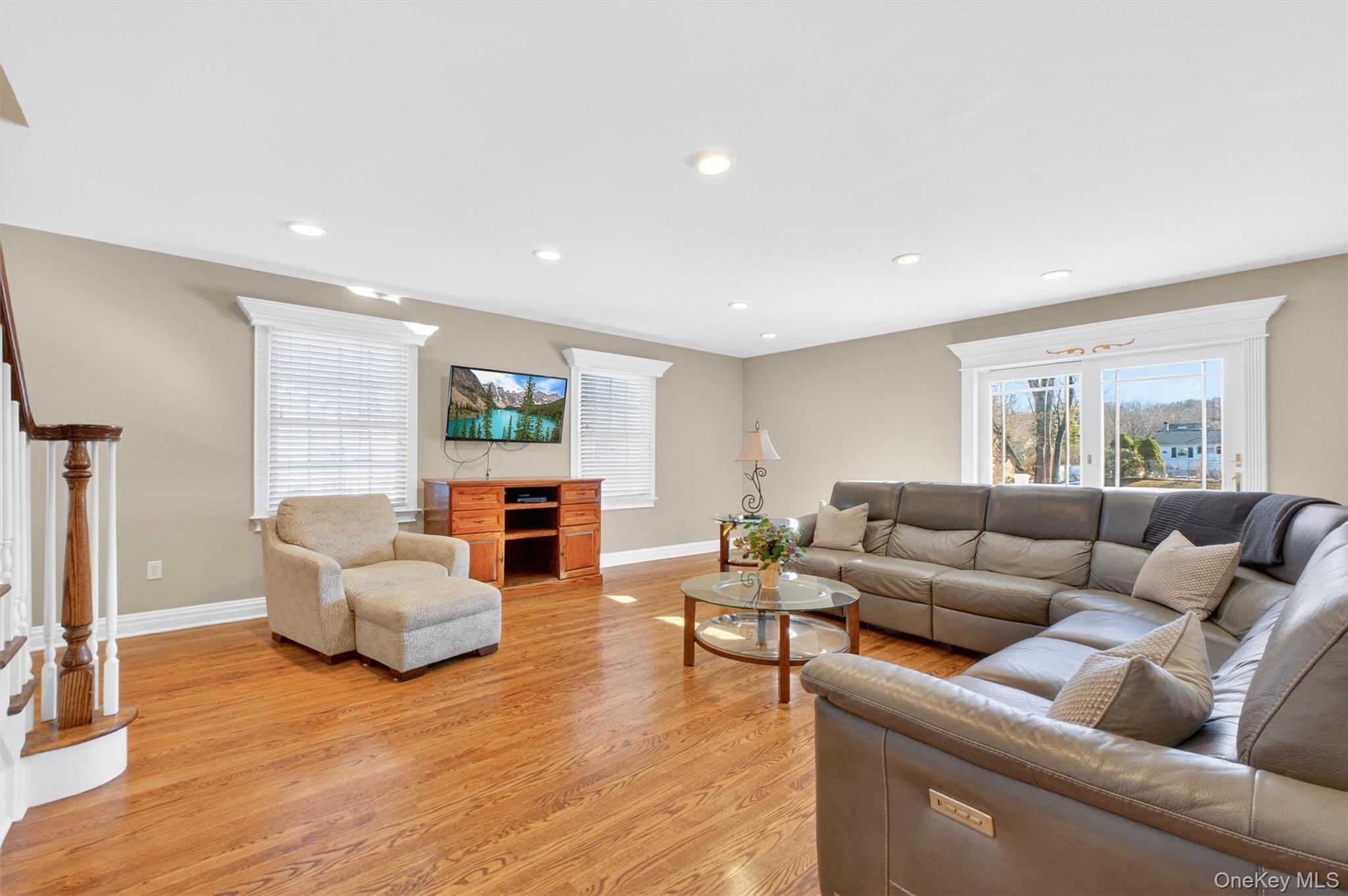 2864 Old Yorktown Road Yorktown Heights, NY 10598 - Photo 9 of 32