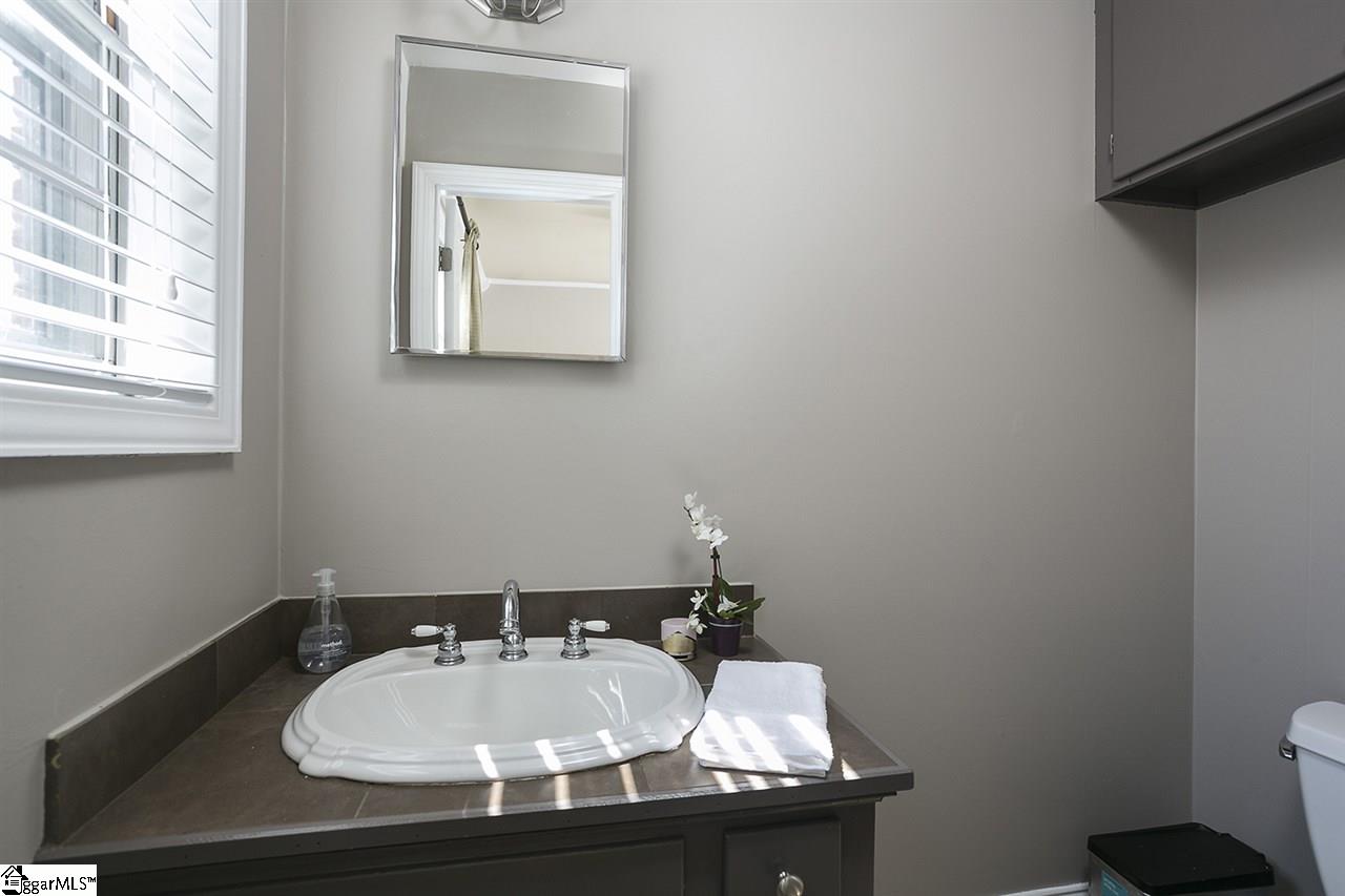 2601 East Lee Road Taylors, SC 29687 - Photo 24 of 25