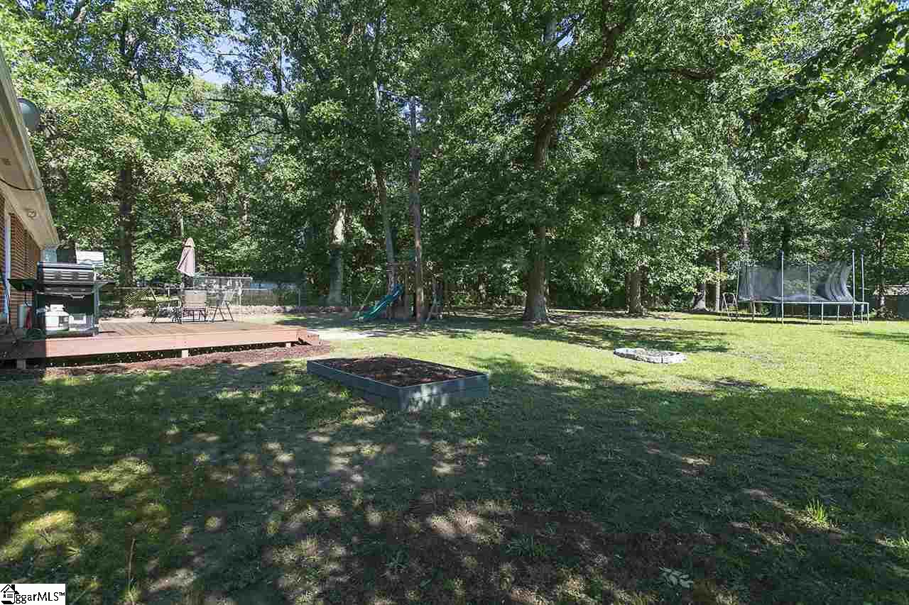 2601 East Lee Road Taylors, SC 29687 - Photo 8 of 25