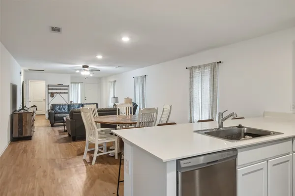 $1,700 | 17118 Quaking Aspen Lane, New Caney, TX 77357