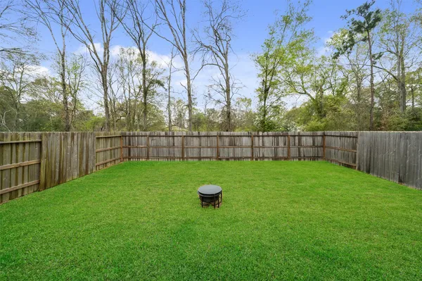 $1,700 | 17118 Quaking Aspen Lane, New Caney, TX 77357