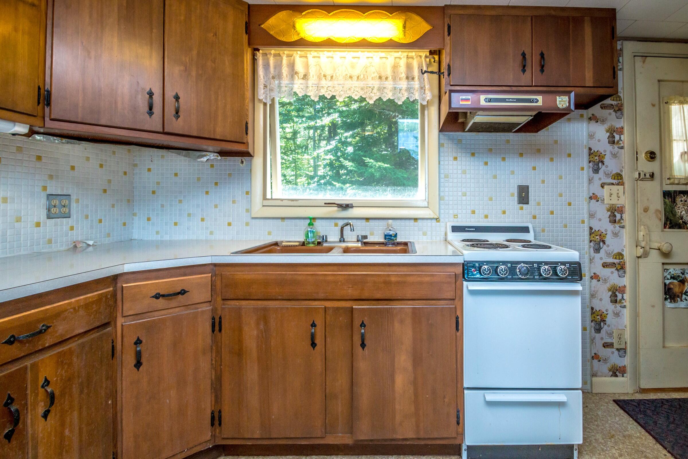 255 Shore Road Denmark, ME 04022 - Photo 16 of 39 36