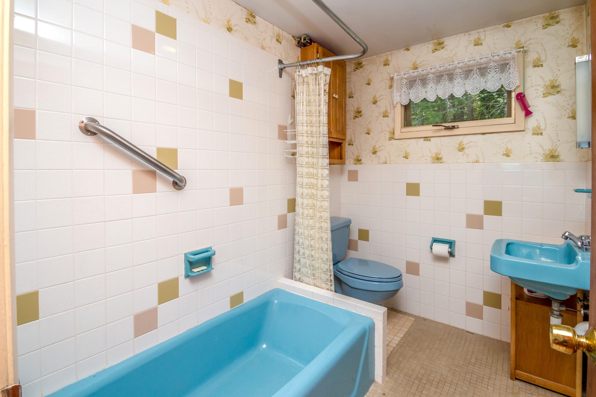 255 Shore Road Denmark, ME 04022 - Photo 25 of 39 32