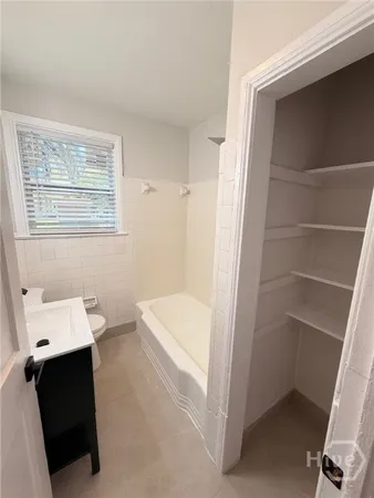 $2,100 | 1333 East 53rd Street, Savannah, GA 31404