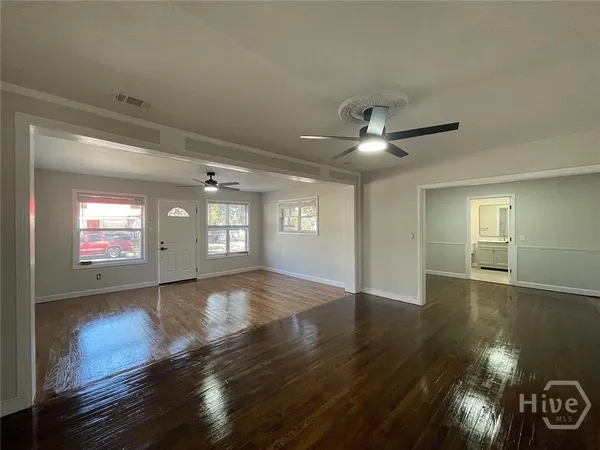 $2,100 | 1333 East 53rd Street, Savannah, GA 31404