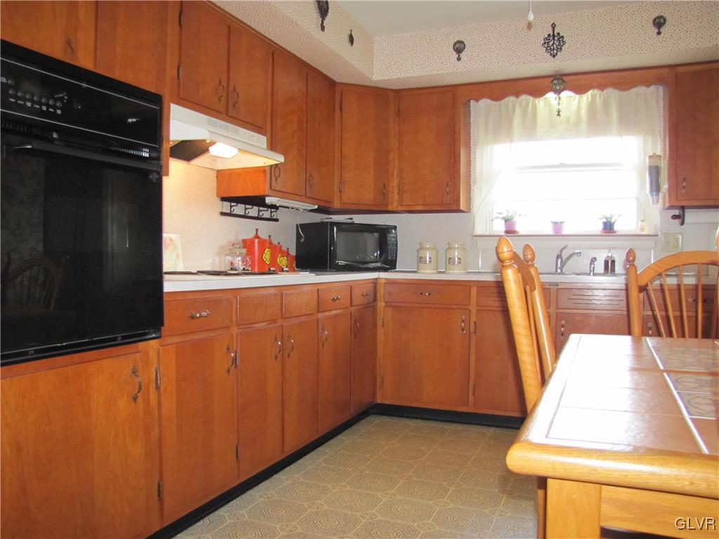 1701 Allentown Road Quakertown, PA 18951 - Photo 8 of 23 Gallery Image 8