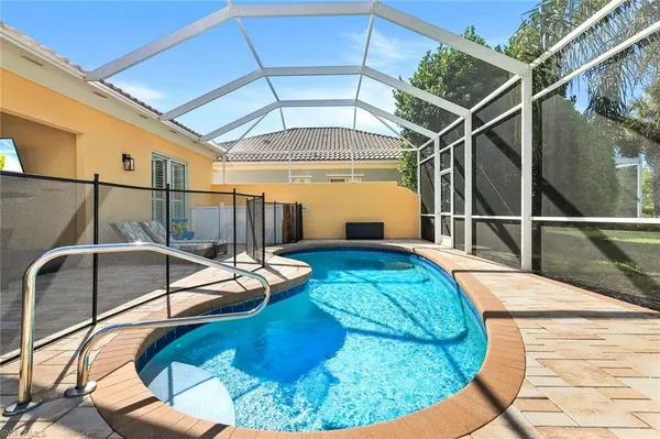 $799,000 | 28032 Eagle Ray Court, Bonita Springs, FL 34135