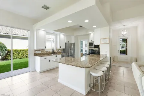 $740,000 | 28032 Eagle Ray Court, Bonita Springs, FL 34135