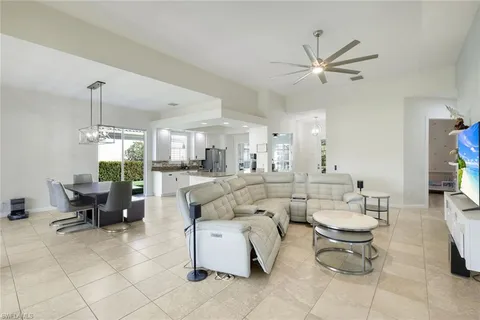 $750,000 | 28032 Eagle Ray Court, Bonita Springs, FL 34135