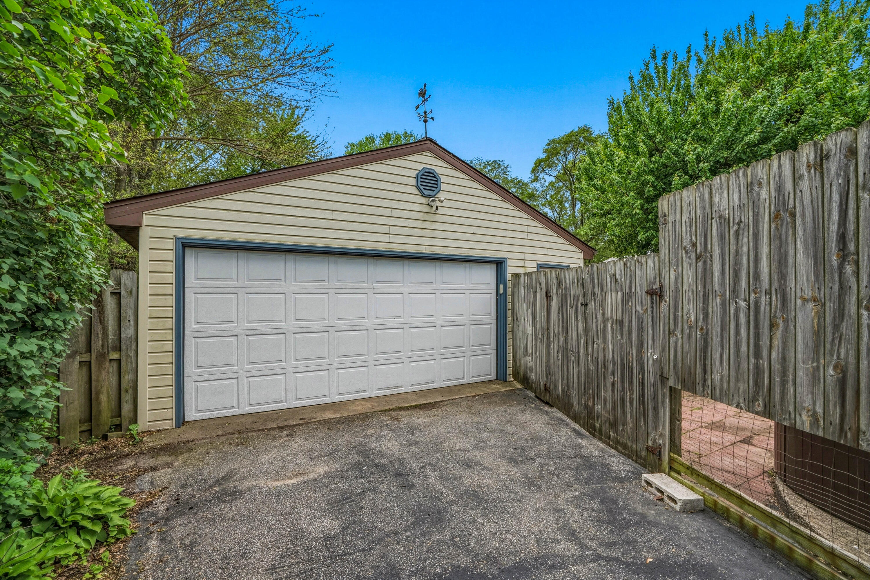 5237 Stone Avenue Portage, IN 46368 - Photo 37 of 42 3000x2001
