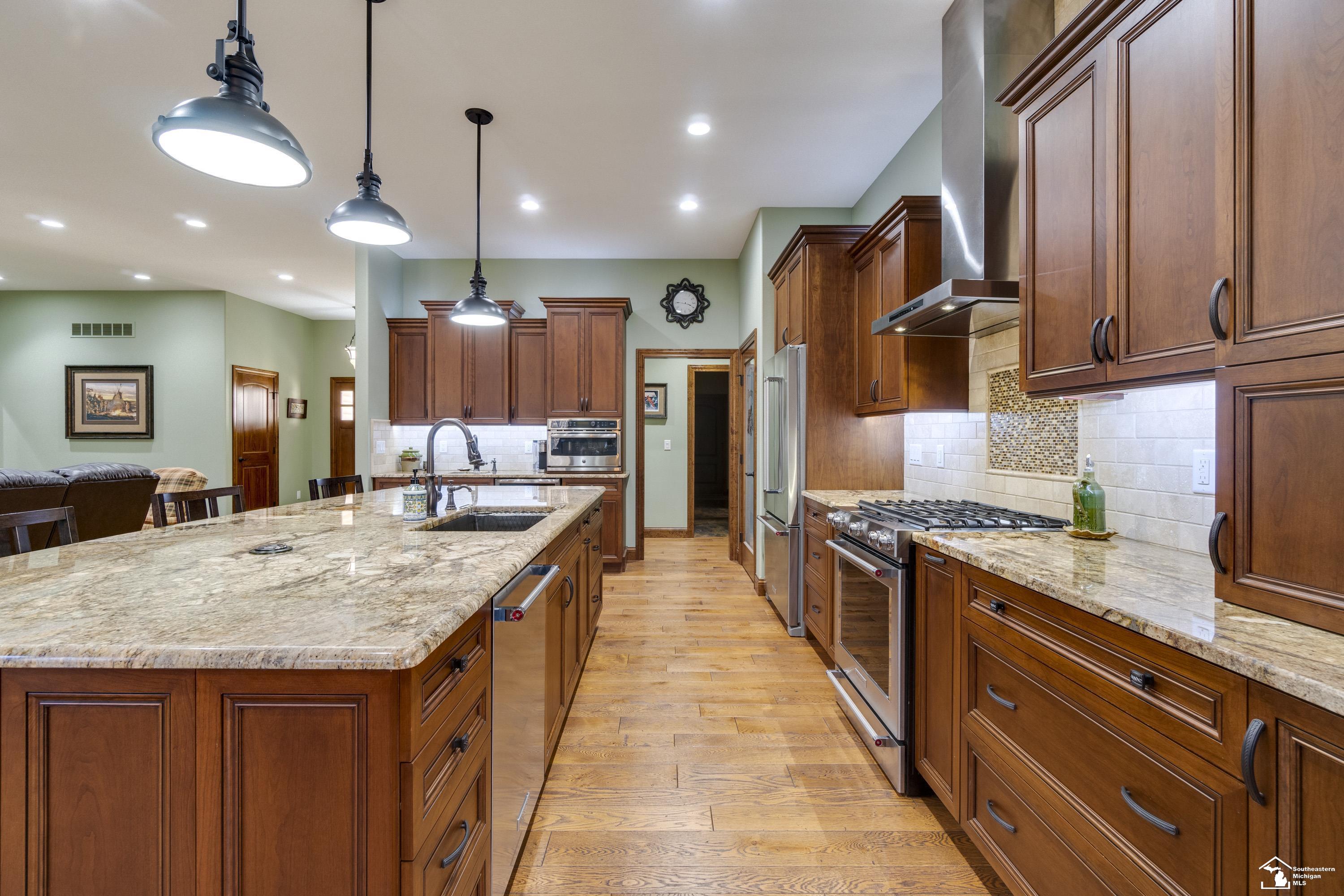 8342 Secor Road Lambertville, MI 48144 - Photo 8 of 48 Gallery Image 8
