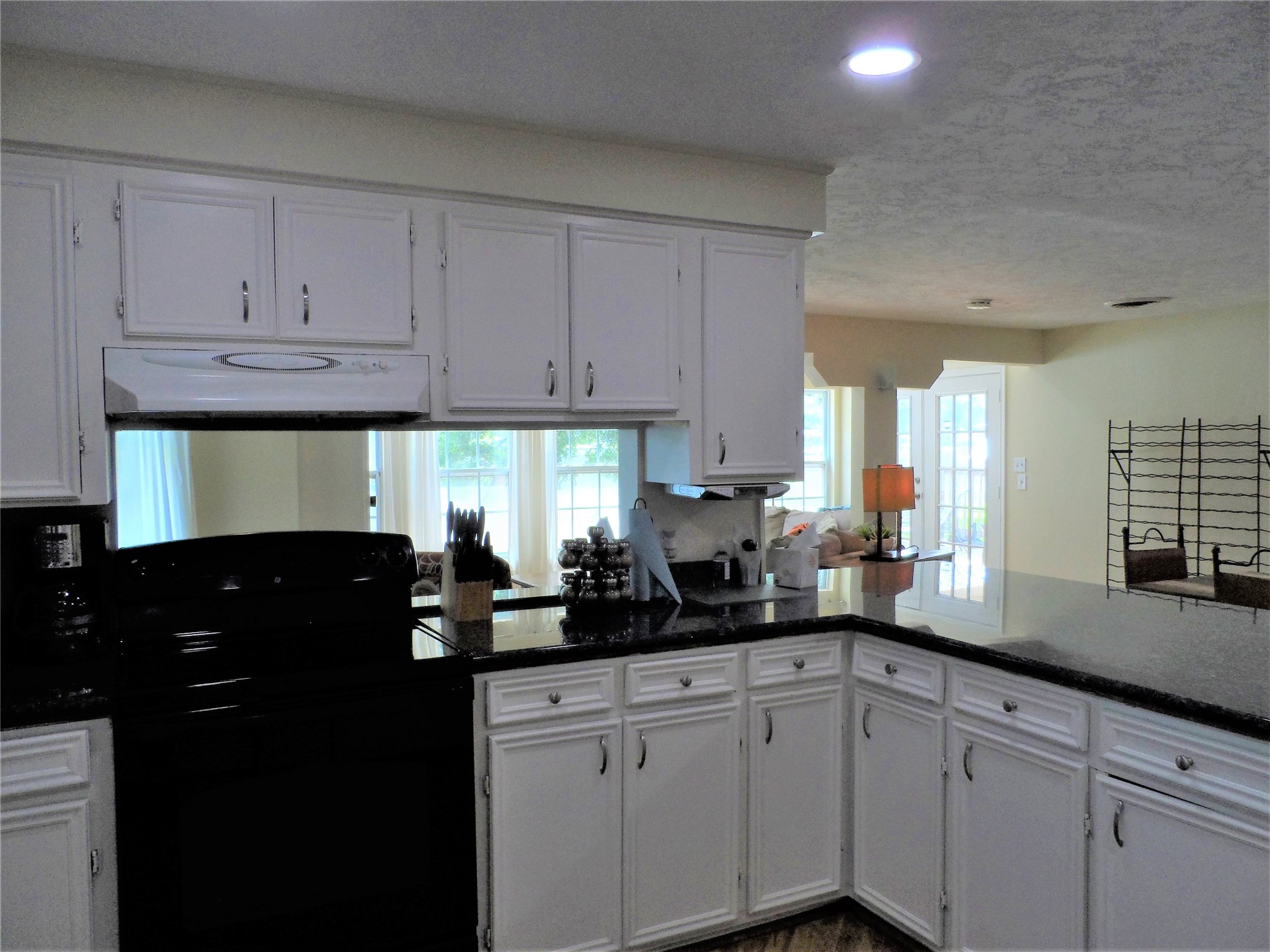 13545 Northshore Loop Conroe, TX 77304 - Photo 11 of 44