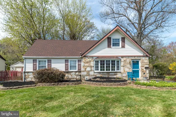 $436,000 | 360 Deb Lane, Warminster, PA 18974