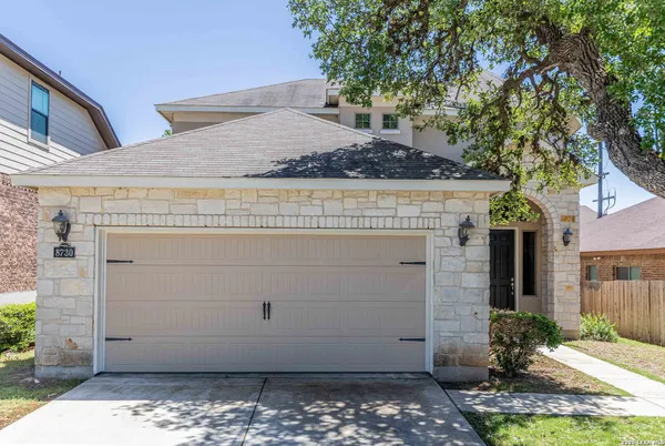 $2,450 | 8730 Poppy Hills, Boerne, TX 78015