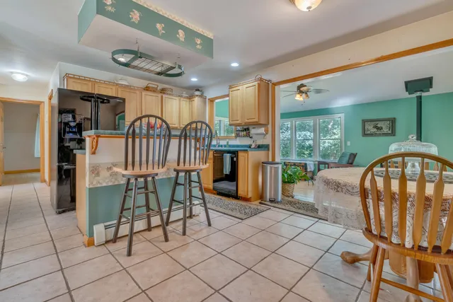 $550,000 | 80 Spiller Hill Road, Raymond, ME 04071