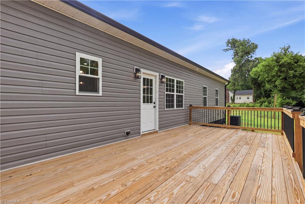 616 South Elm Street High Point, NC 27260 - Photo 19 of 27