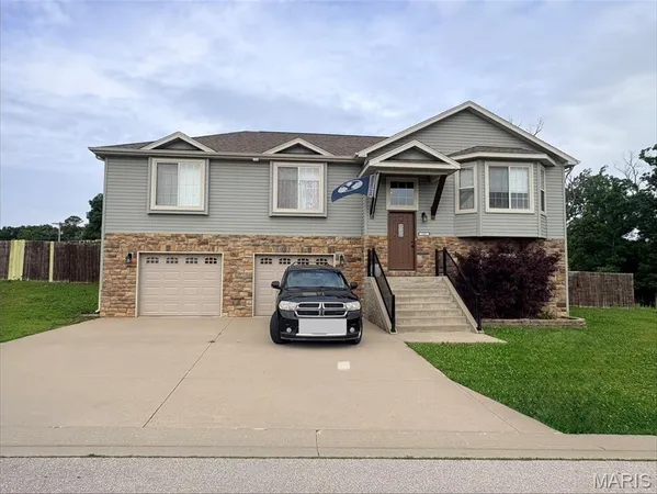 $289,900 | 141 Creek View Drive, St. Robert, MO 65584