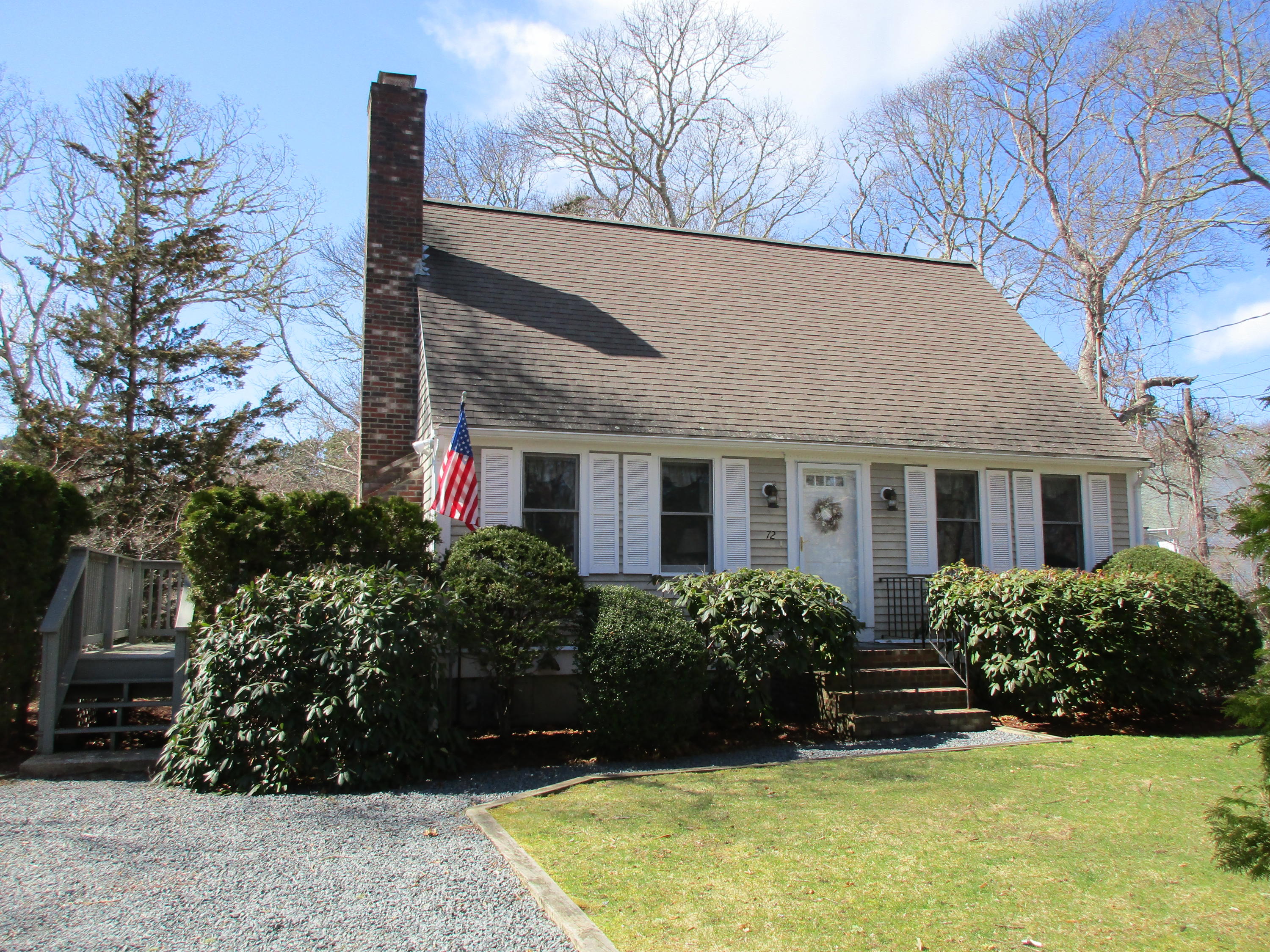 72 Monument Neck Road Bourne, MA 02532 - Photo 3 of 30 IMG_0910