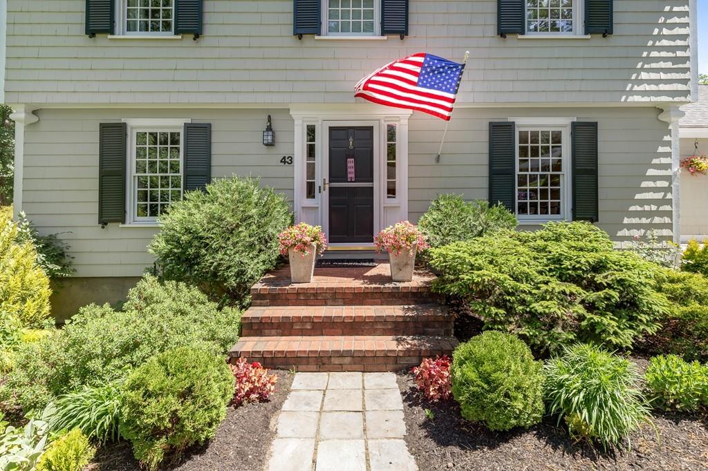 43 Homestead Road Lynnfield, MA 01940 - Photo 24 of 24 Gallery Image 24
