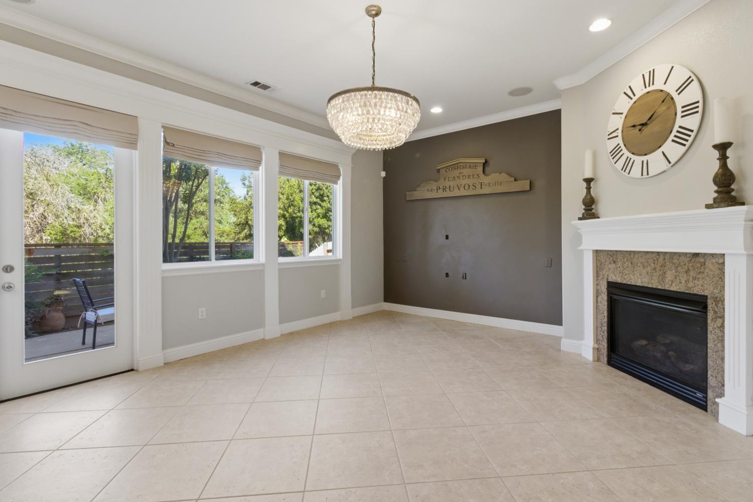 5605 Ritz Way Fair Oaks, CA 95628 - Photo 13 of 44