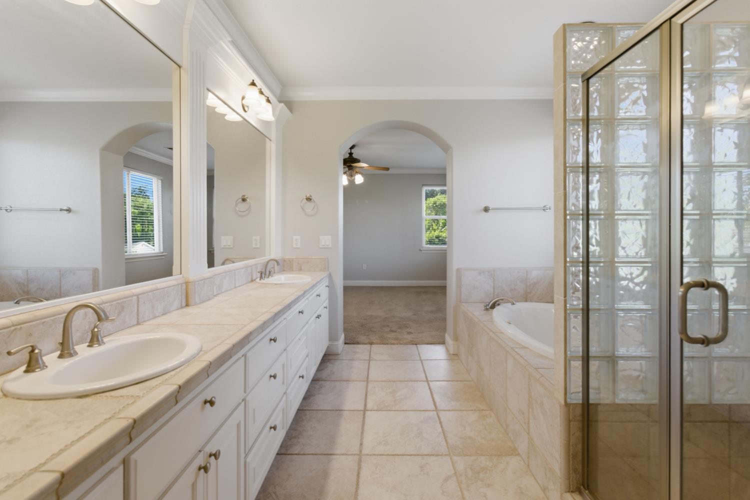 5605 Ritz Way Fair Oaks, CA 95628 - Photo 23 of 44