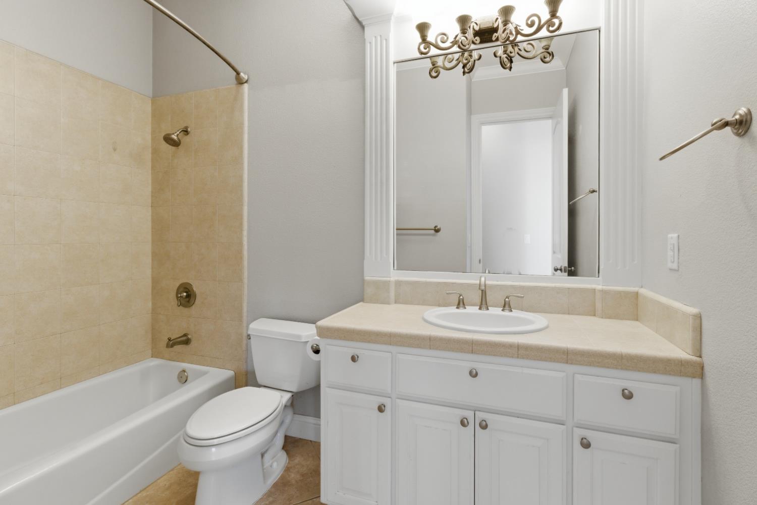 5605 Ritz Way Fair Oaks, CA 95628 - Photo 28 of 44