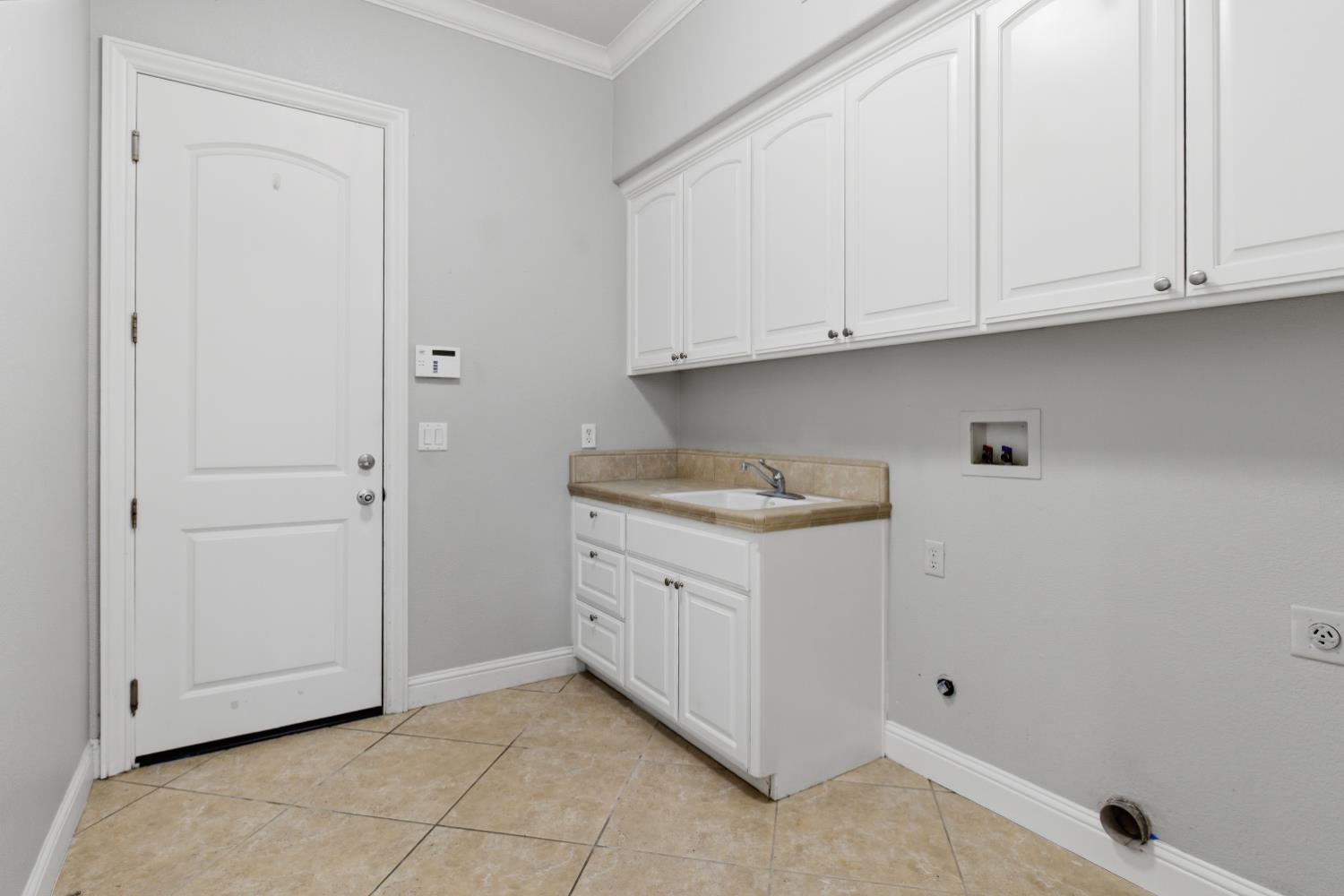 5605 Ritz Way Fair Oaks, CA 95628 - Photo 36 of 44