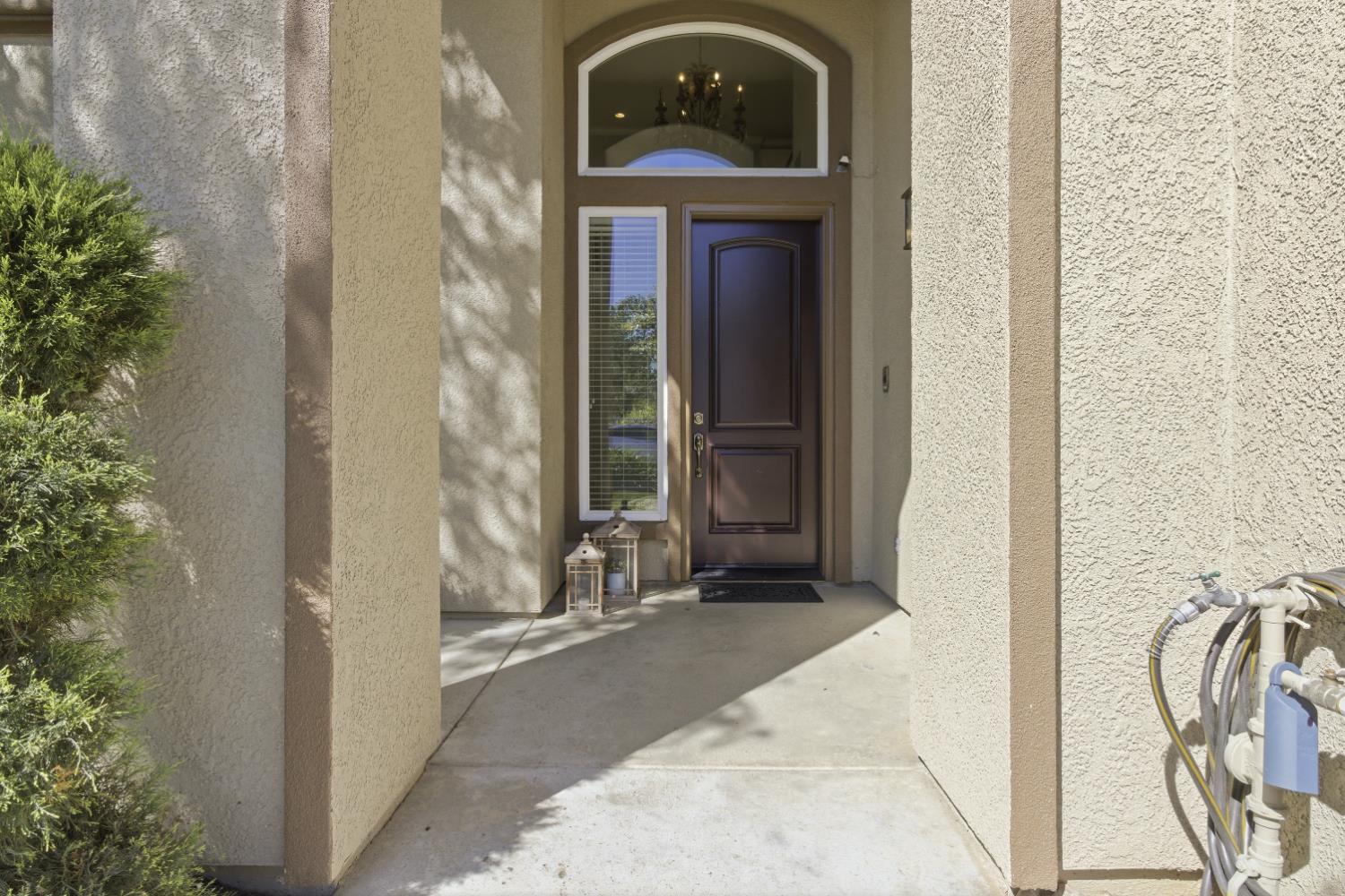 5605 Ritz Way Fair Oaks, CA 95628 - Photo 5 of 44