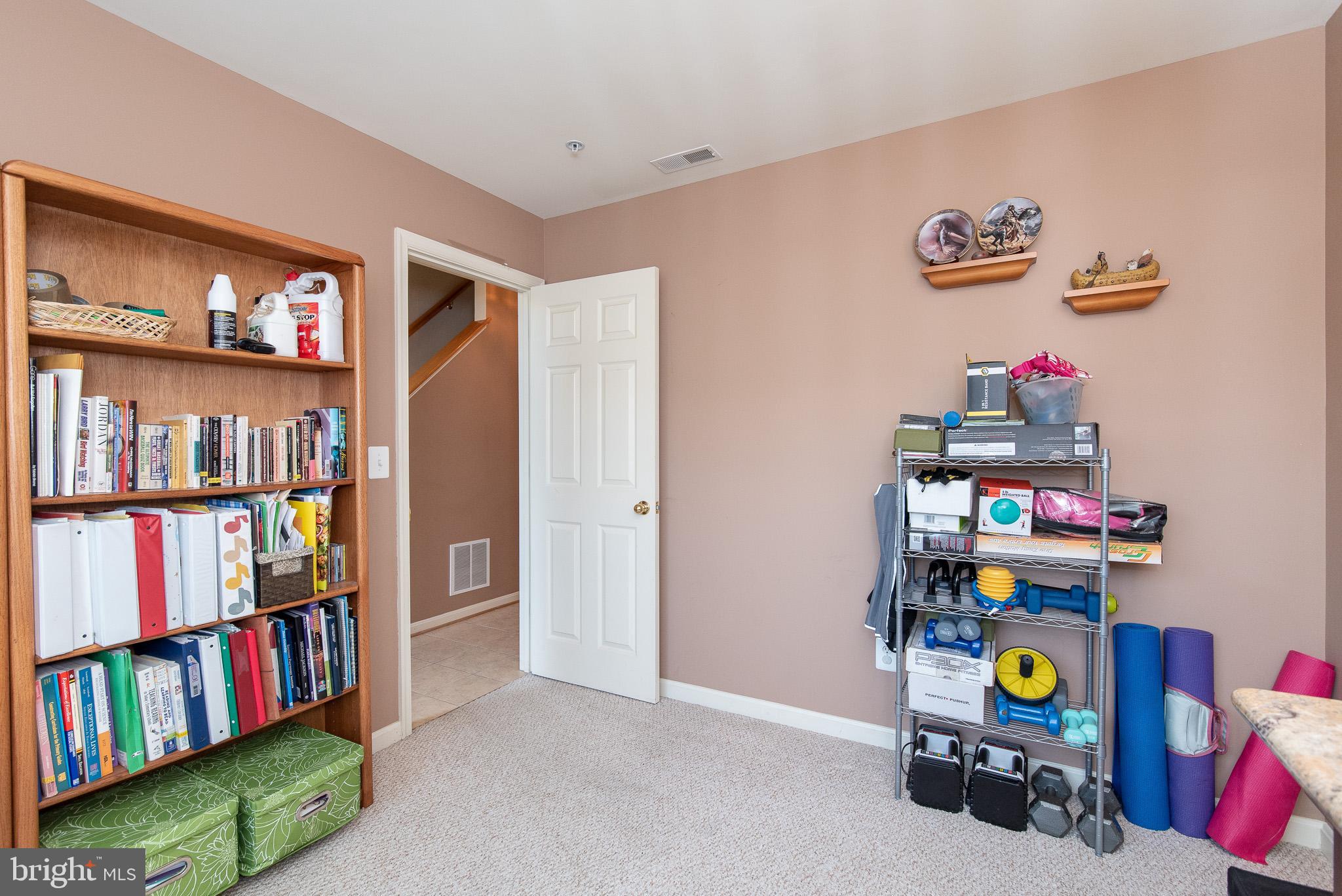 4014 Tidewood Road Baltimore, MD 21220 - Photo 4 of 42 Den