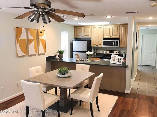 $1,650 | 728 Mulberry Avenue, Unit B, Panama City, FL 32401