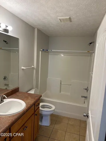 $1,650 | 728 Mulberry Avenue, Unit B, Panama City, FL 32401