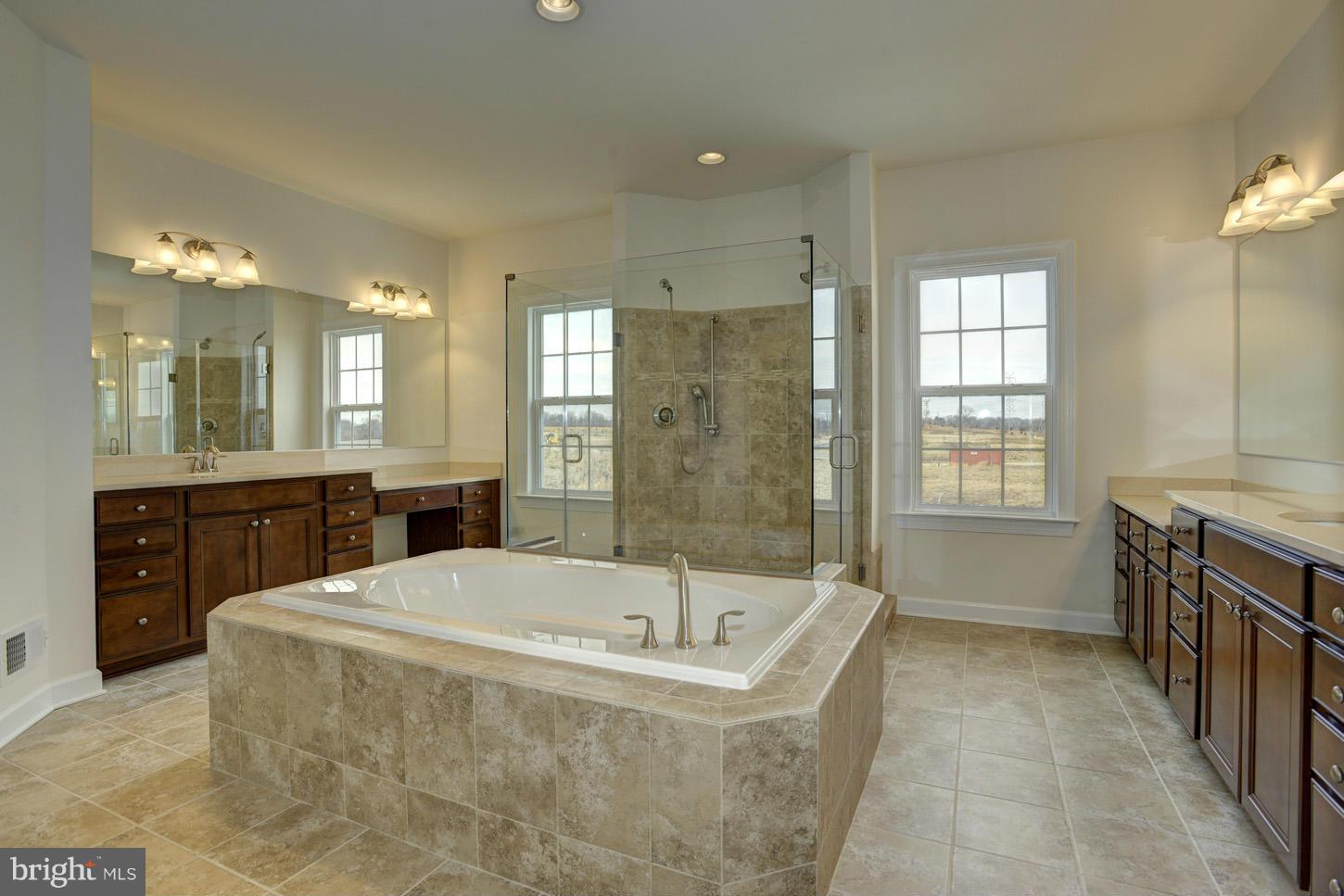 13004 Contee Manor Road Bowie, MD 20721 - Photo 21 of 30 Bath (Master)