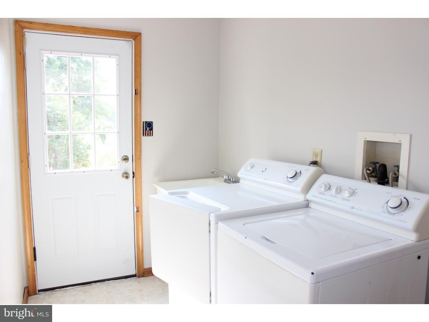 102 Stewart Road Pilesgrove, NJ 08098 - Photo 18 of 25 Laundry Room