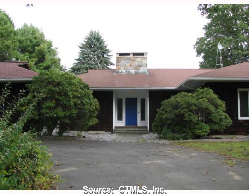 14 Hill Road Old Saybrook, CT 06475 - Photo 1 of 1 Exterior Front. Front of home shows the formal entrance to livingroom .