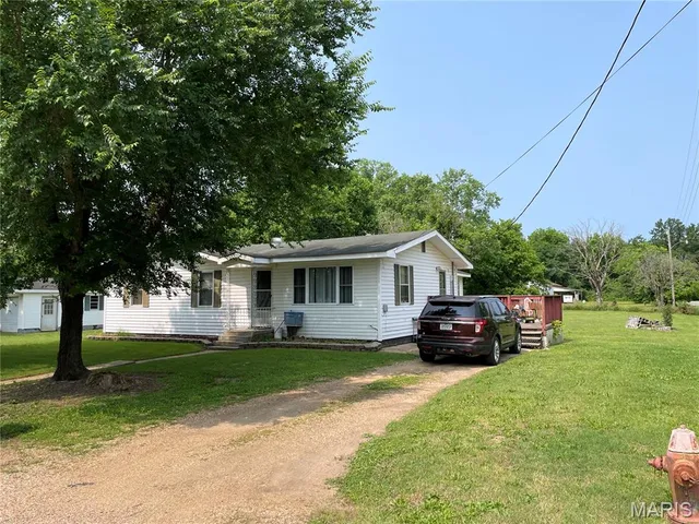 $125,000 | 402 Legion Park Road, Piedmont, MO 63957