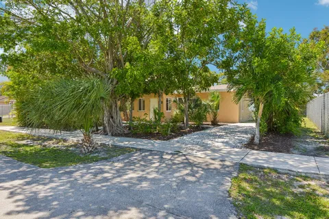 $419,000 | 2943 Northwest 13th Street, Fort Lauderdale, FL 33311
