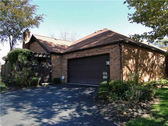 2136 Coach Road North, Unit 13 Columbus, OH 43220 - Photo 1 of 14