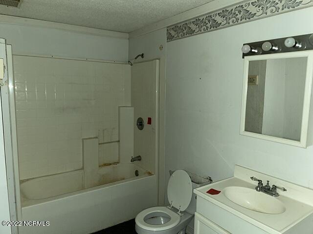 116 Danford Road Bolivia, NC 28422 - Photo 9 of 14 Bathroom