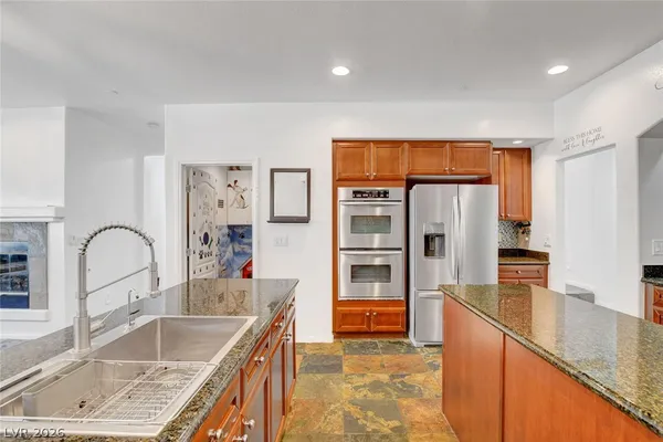 $689,000 | 4125 West Erinbird Avenue, North Las Vegas, NV 89084