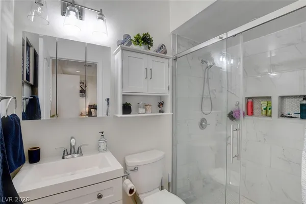 $689,000 | 4125 West Erinbird Avenue, North Las Vegas, NV 89084