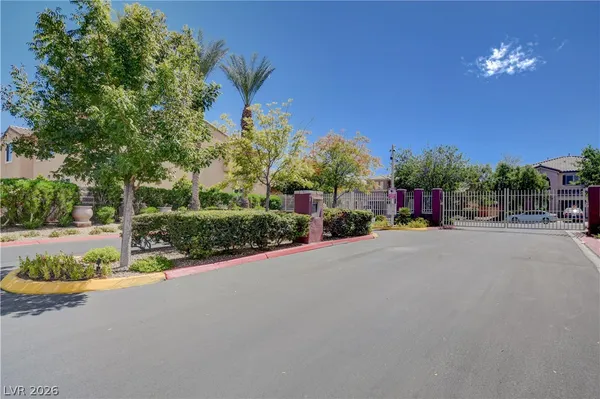 $689,000 | 4125 West Erinbird Avenue, North Las Vegas, NV 89084