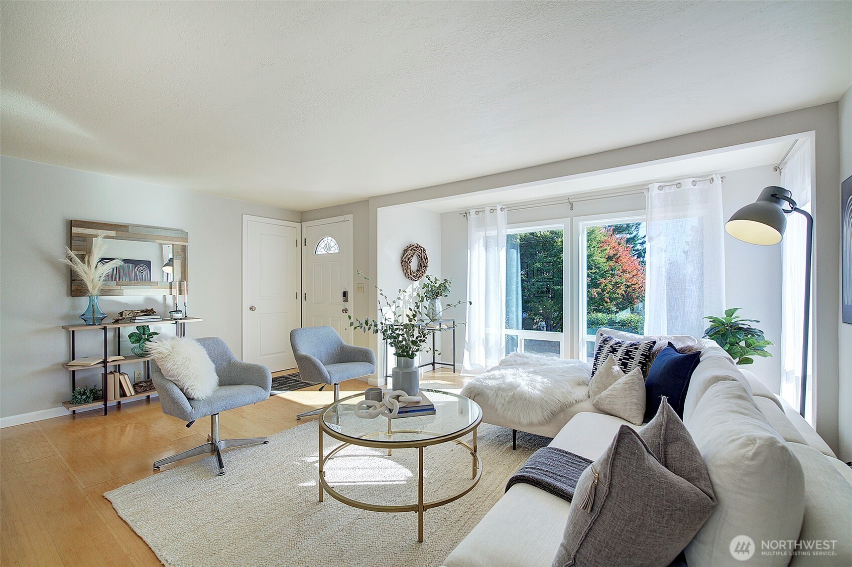 7357 28th Avenue Southwest Seattle, WA 98126 - Photo 7 of 36 Gallery Image 7